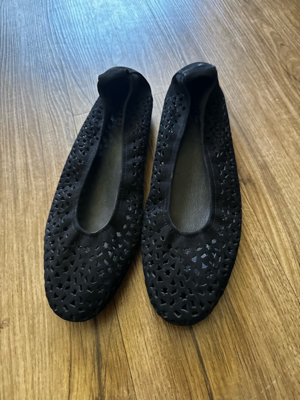 Arche  Lilly suede lazer cut ballet flats size 41